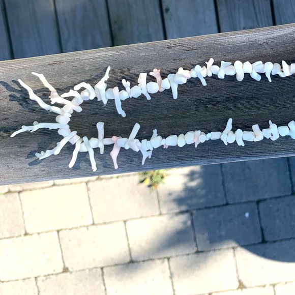 Vintage Estate Genuine Angel Skin Coral necklace - Picture 5 of 5